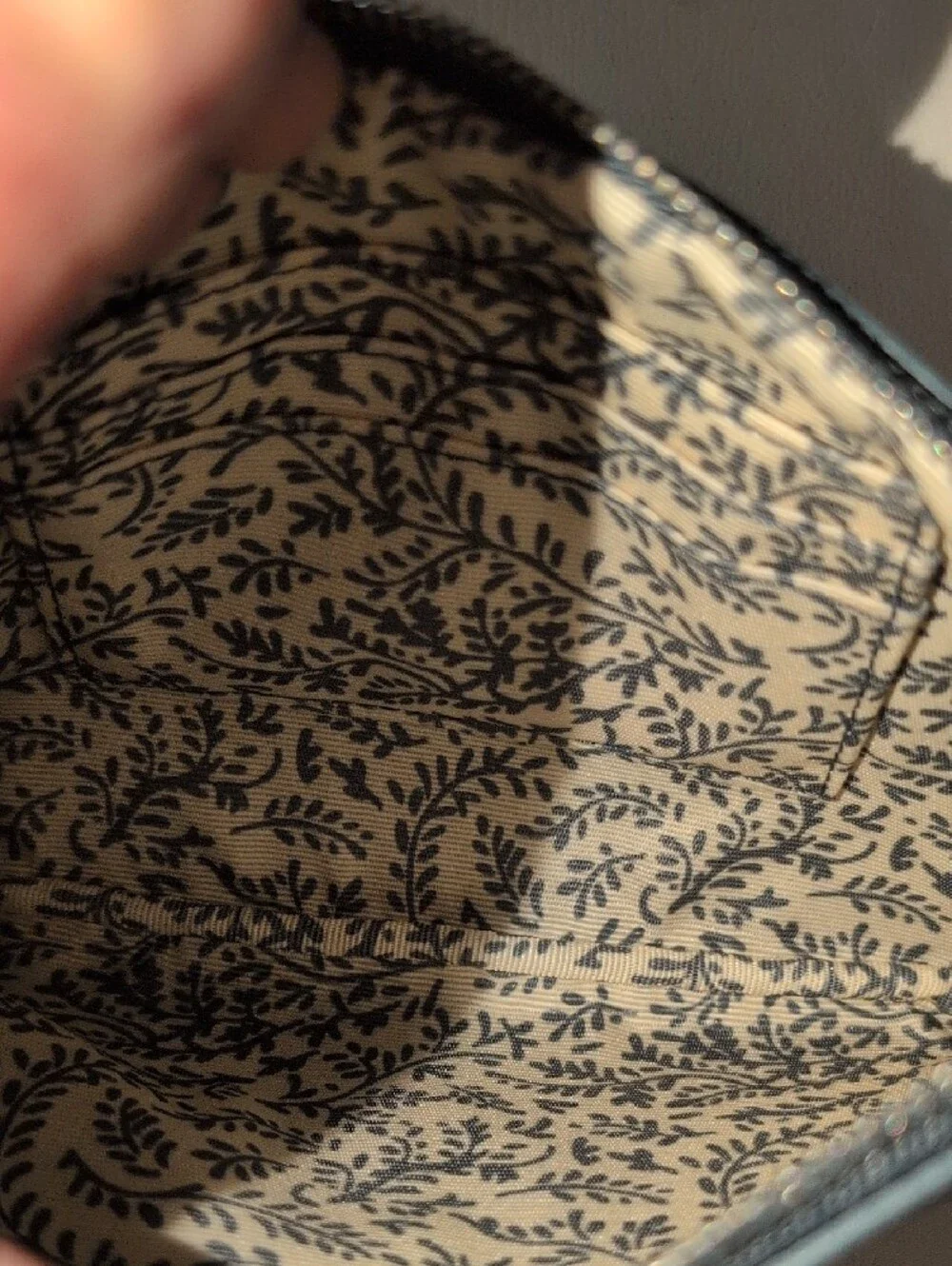 Vera Bradley Pebbled Leather Wristlet in Slate Blue NWT - Picture 4 of 10
